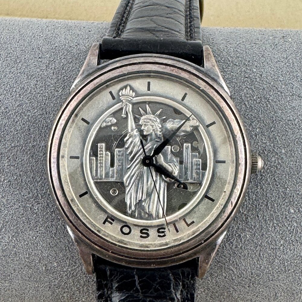 Limited Edition Statue of Liberty Fossil Quartz Wristwatch LE-9445